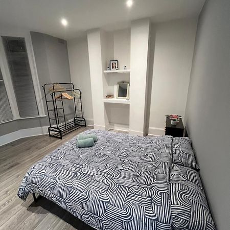 Super Central 2 Bed Flat Londra Dış mekan fotoğraf