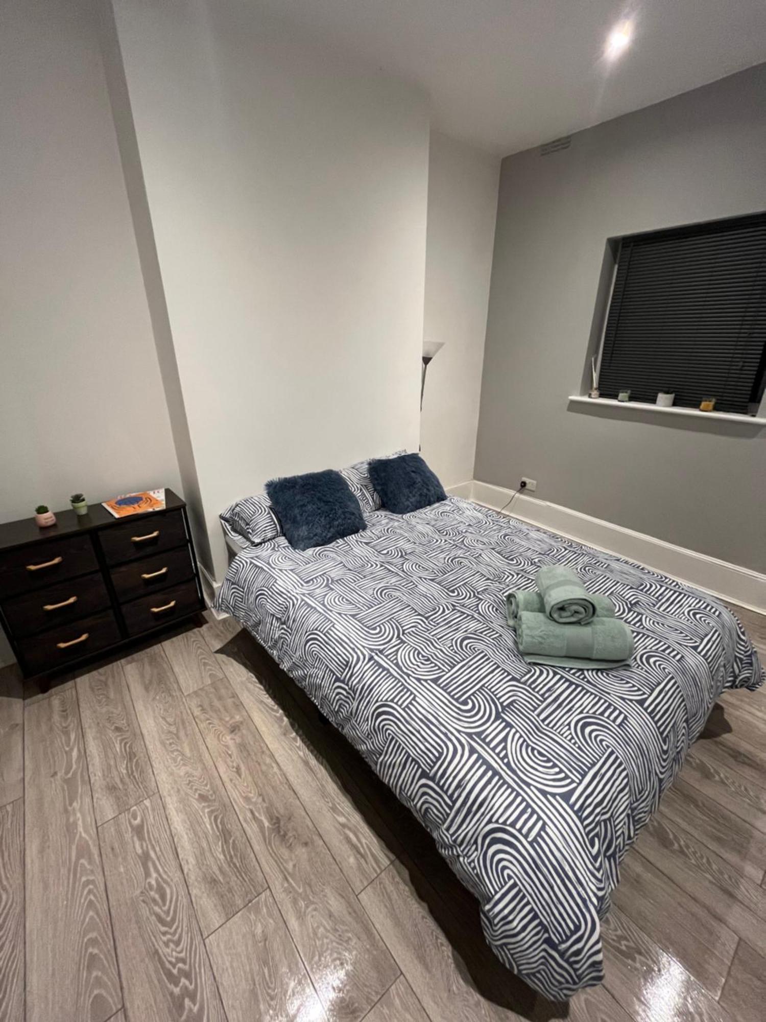 Super Central 2 Bed Flat Londra Dış mekan fotoğraf