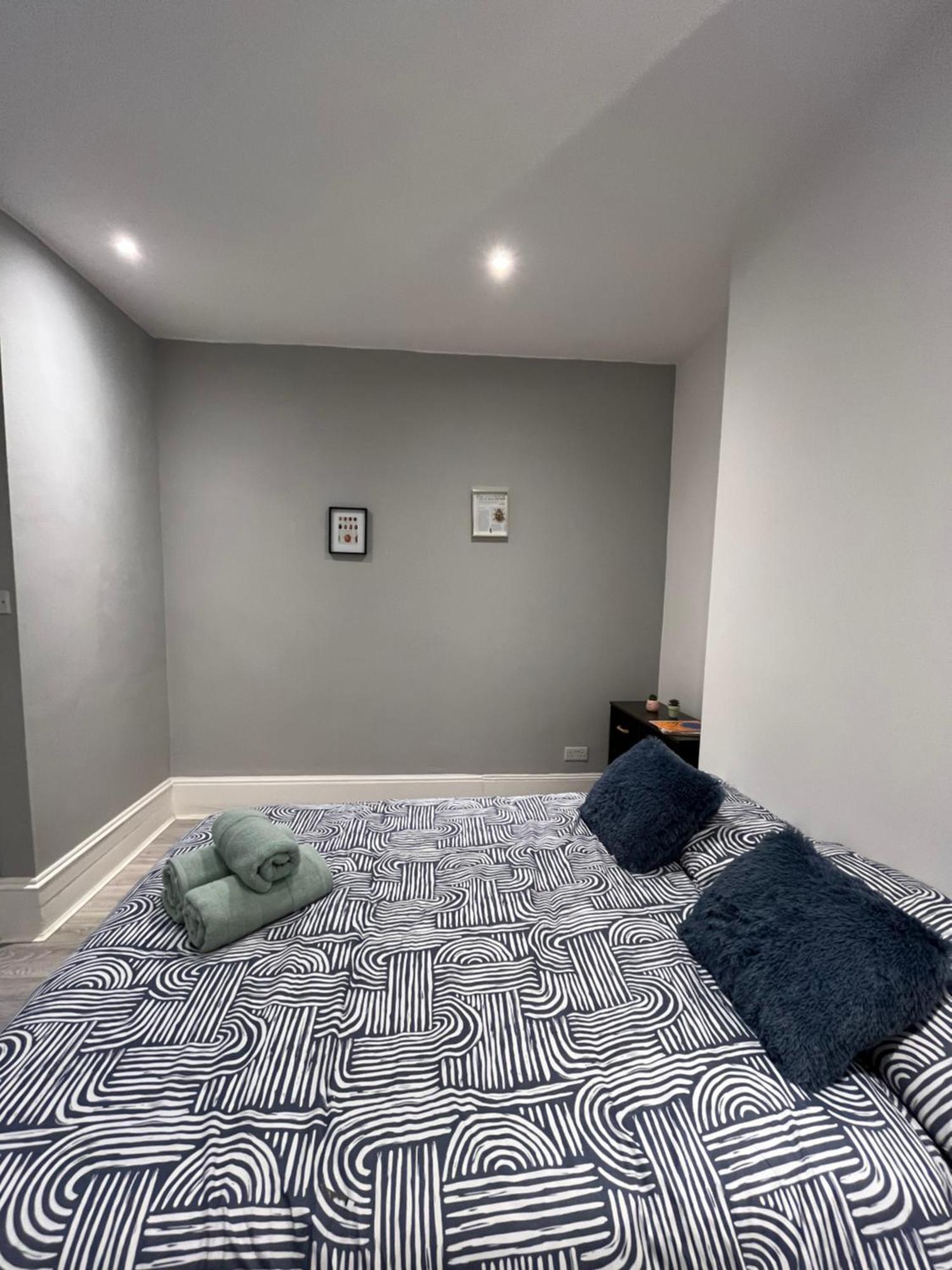 Super Central 2 Bed Flat Londra Dış mekan fotoğraf
